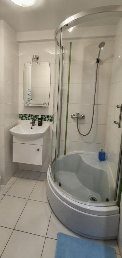 Holiday Home Slavia New S8 Miedzyzdroje Z Antresola I Balkonem Przy Plazy Exterior foto
